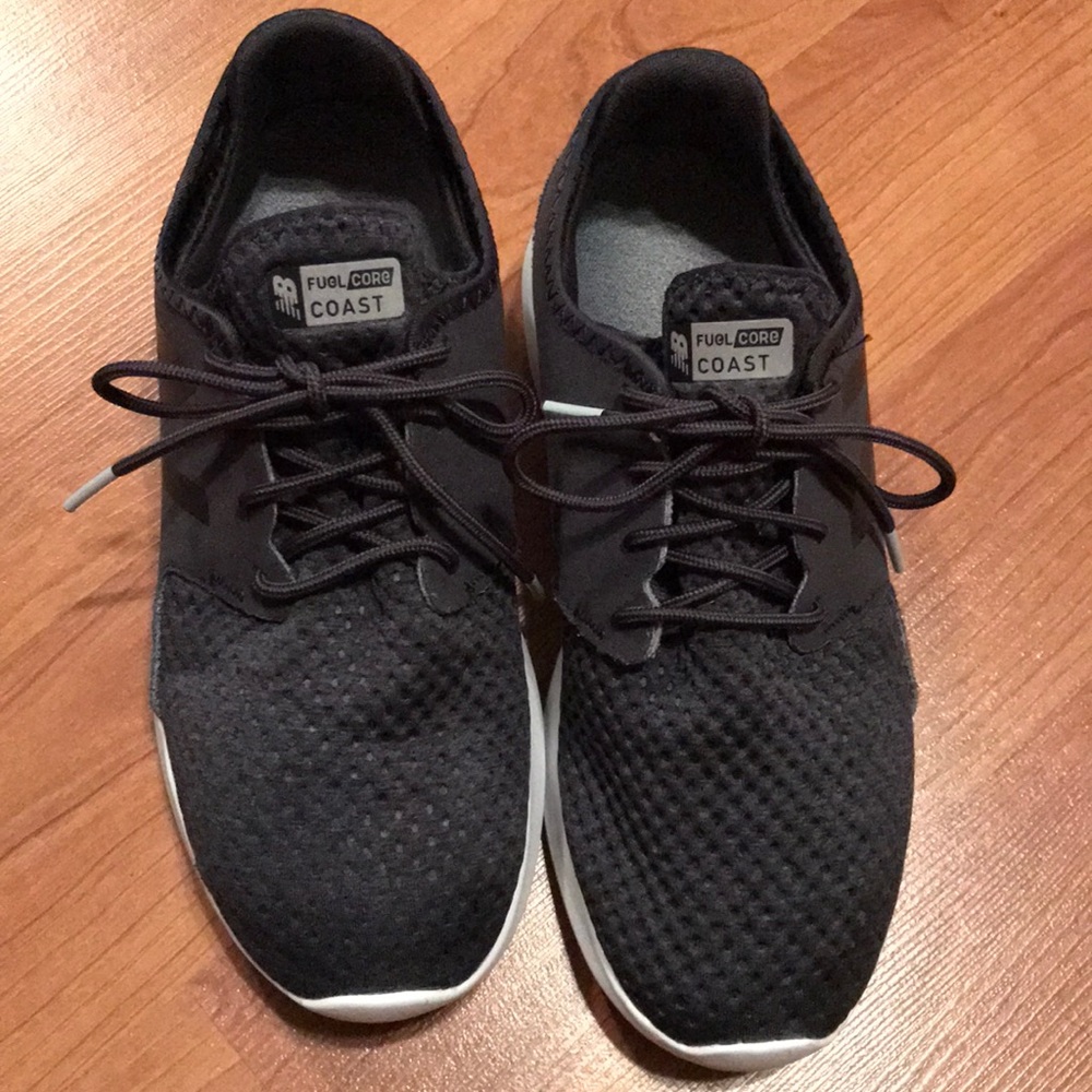 Women’s New Balance Fuel Core Coast - size 7